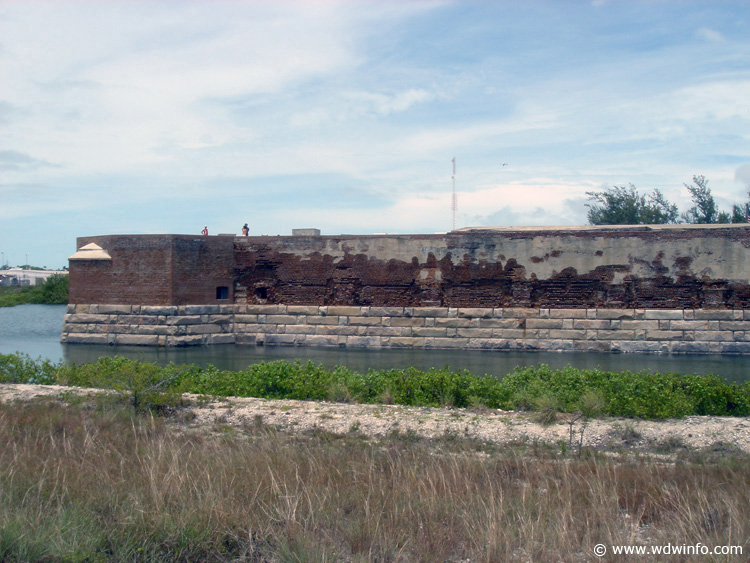 Key-West-Fort-Zachary-01