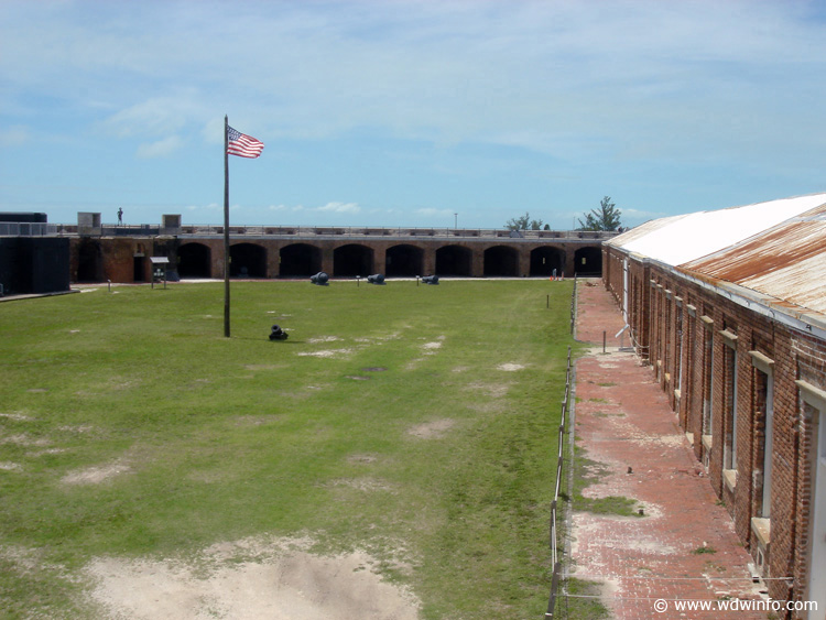 Key-West-Fort-Zachary-02