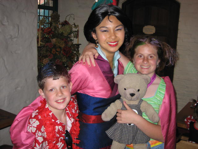 kids_and_mulan