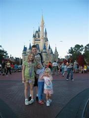 KidsAndCastle2007