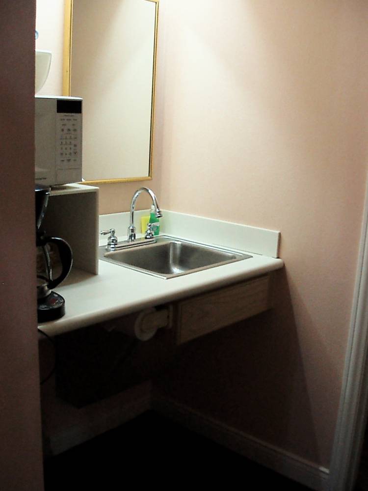 Kitchenette of OKW accessible studio