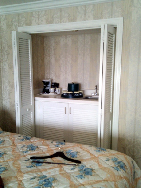 Kitchenette