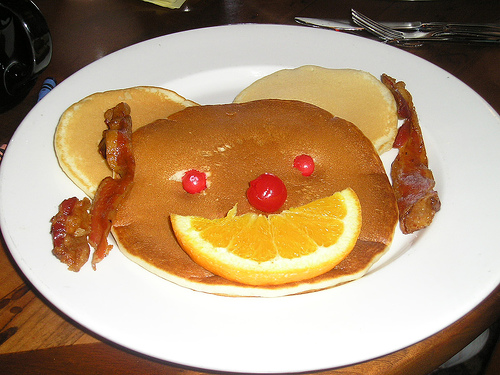 Kona Kids Mickey Cake
