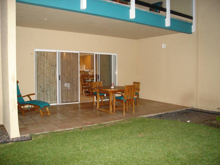 Kona_Coast_II_Lanai_2