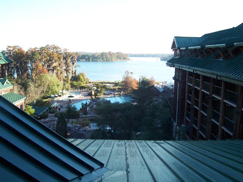 Lake_from_WL_4