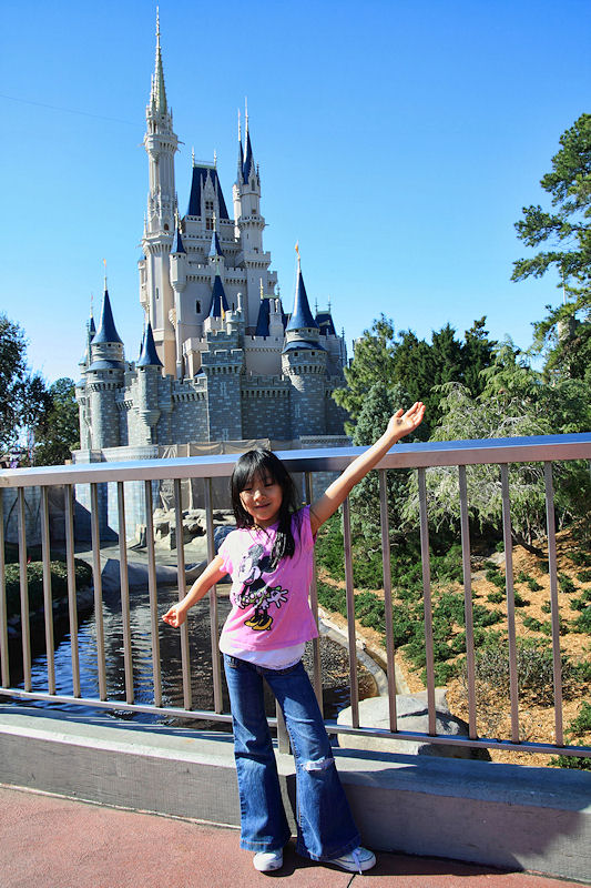 Lauren_and_Castle_resized