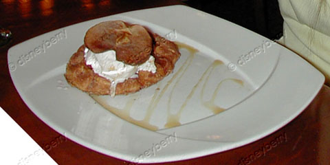 Le Cellier Apple Cobbler with Vanilla Ice Cream