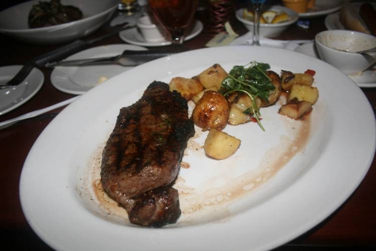 Le Cellier steak