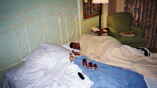 leo asleep feb 05