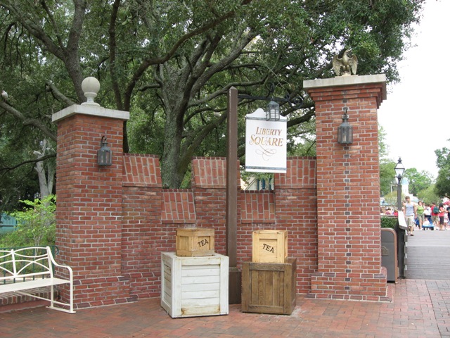Liberty Square Entrance 10-2007