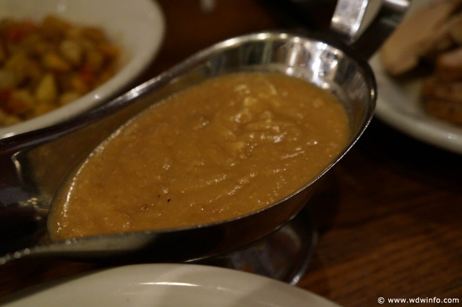 Liberty-Tree-Tavern-09-Gravy