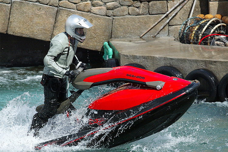 Lights Motors Action - Hero on Seadoo