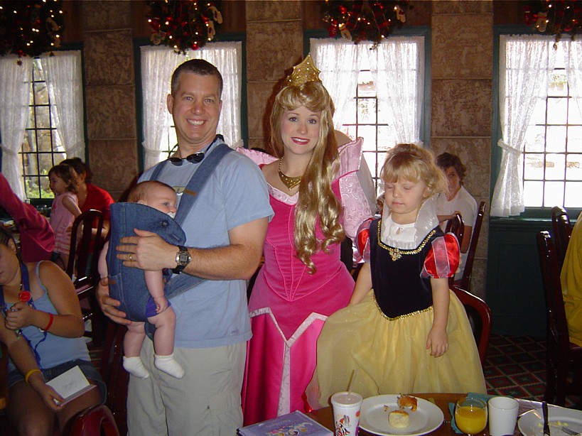Linnea and Sleeping Beauty - 11/2004