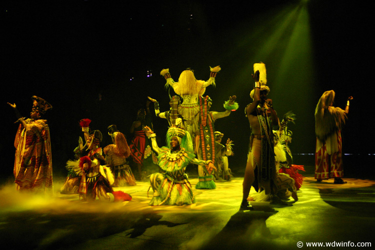 Lion_King_Show_01