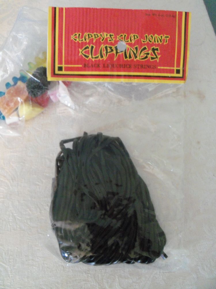 Liquorice strings