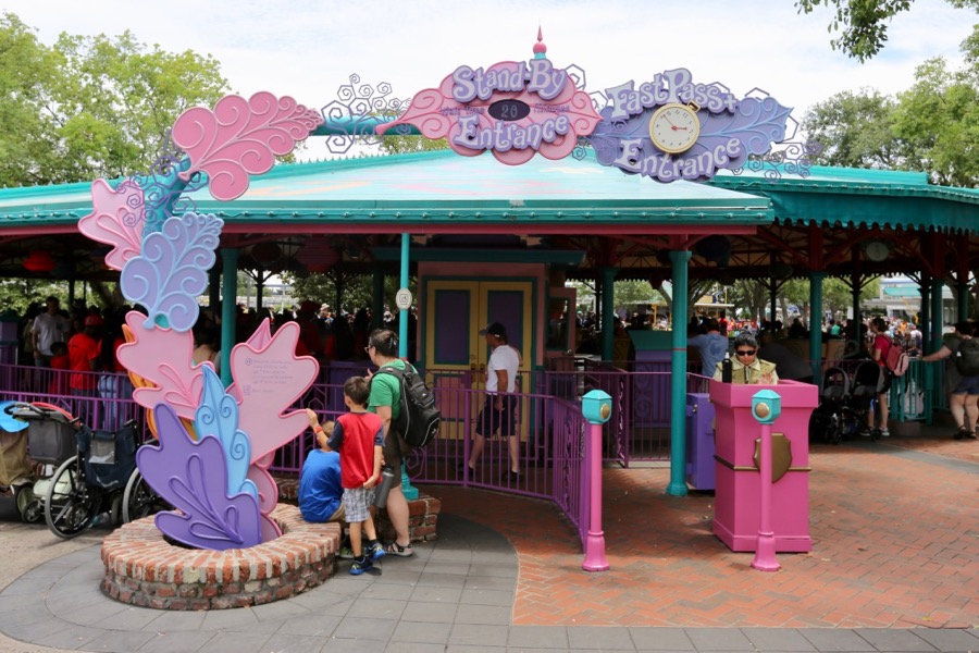 Mad Tea Party Tea Cups Magic Kingdom Walt Disney World