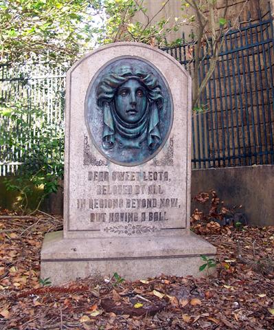Madame Leota tombstone.