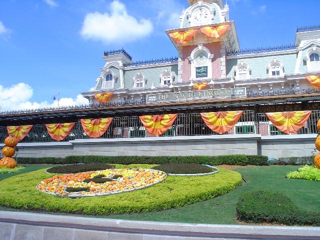 Magic Kingdom entrance