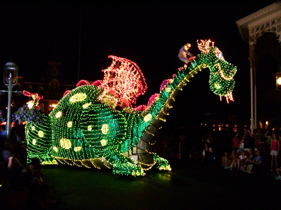 MAIN-ST-ELECTRICAL-PARADE-82