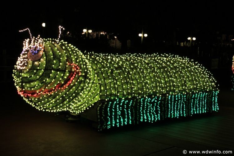 Main-Street-Electrical-Parade-30