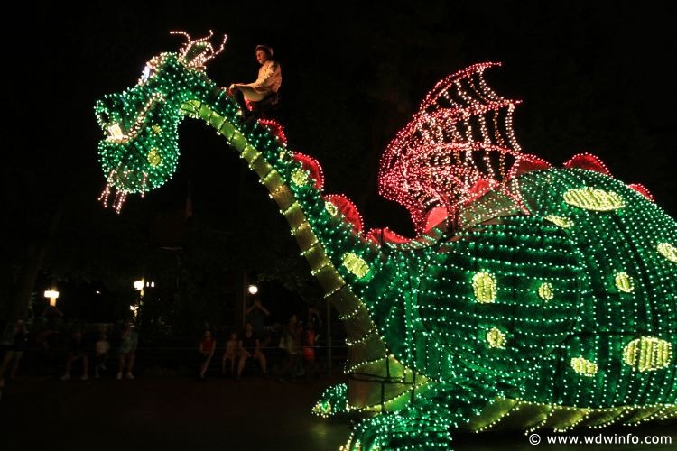 Main-Street-Electrical-Parade-85