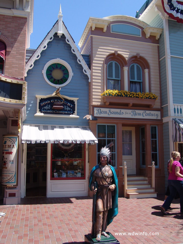 Main-Street-USA-DL-311