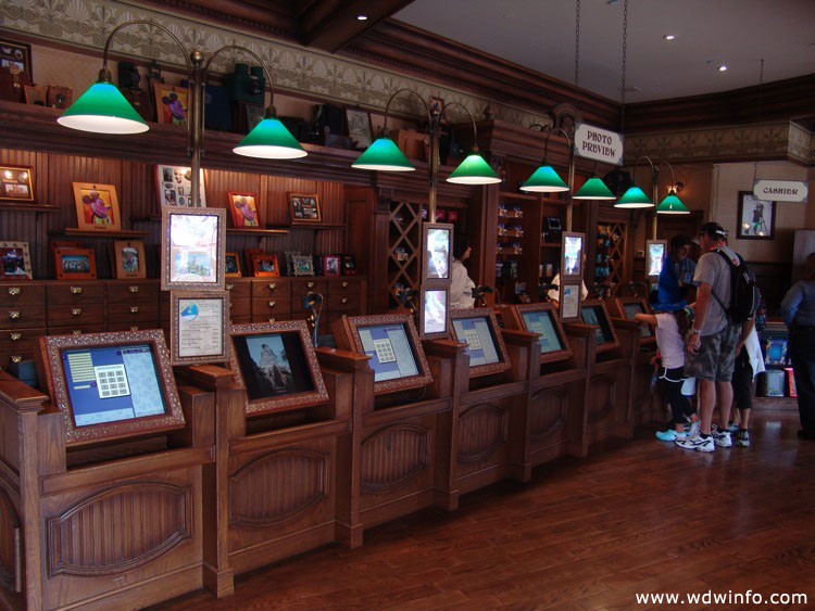 Main-Street-USA-DL-60