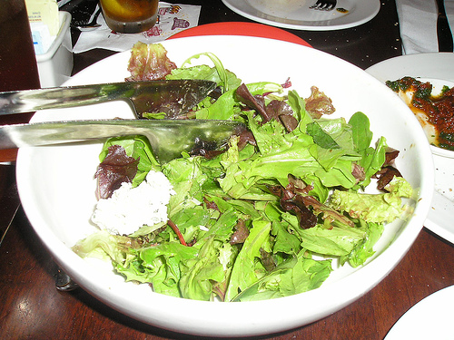 Mama Melrose Field Greens Salad