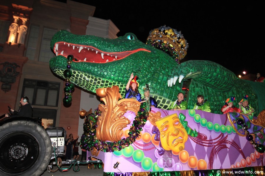 Mardi-Gras-Universal-Orlando-106