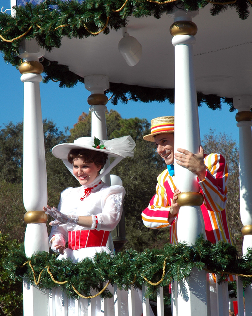 Mary Poppins Caught in Christmas Parade Filming Day Traffic Jam