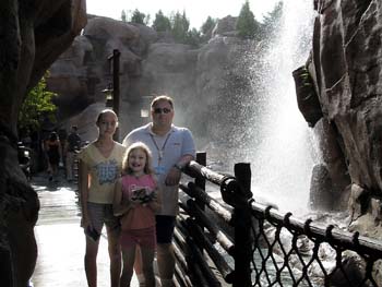 Me, Nicola & Jade in Canada