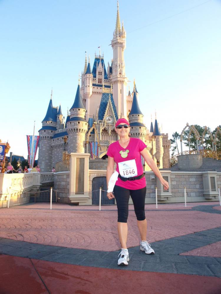Me_front_castle