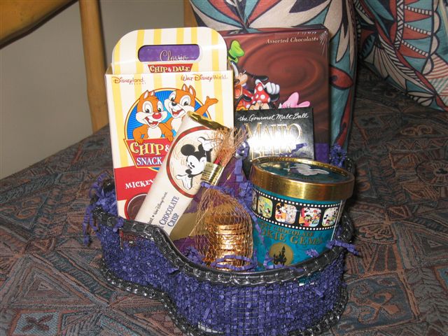 Mickey Head Shaped Basket