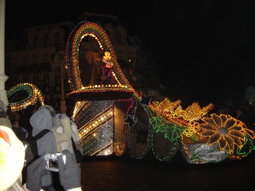 mickey in fantillusion parade