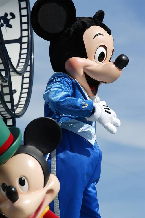 Mickey in the parade