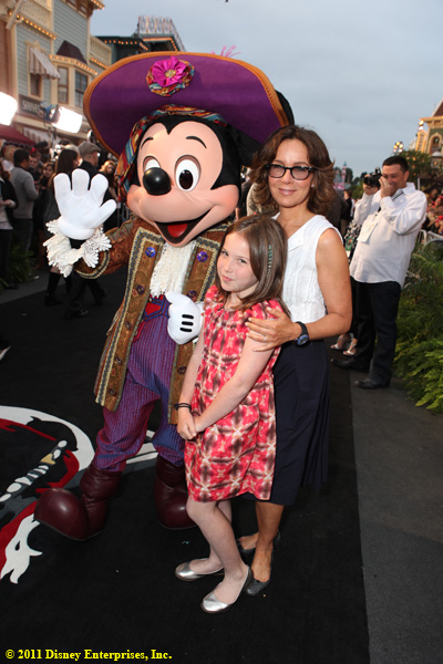Mickey Mouse, Actress Jennifer Grey and daughter Stella