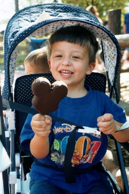 Mickey Mouse Ice cream bar 2