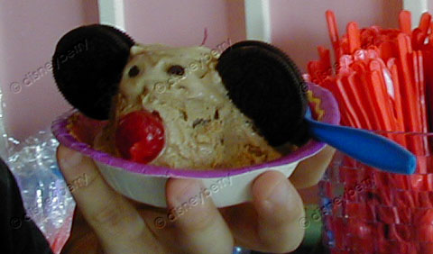 Mickey Mouse Sundae 2a