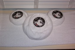 Mickey_towels_253_x_169_