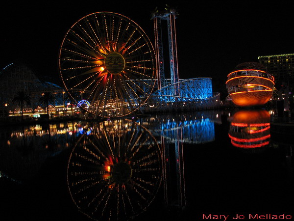 Mickey's Halloween Treat     10-11-07