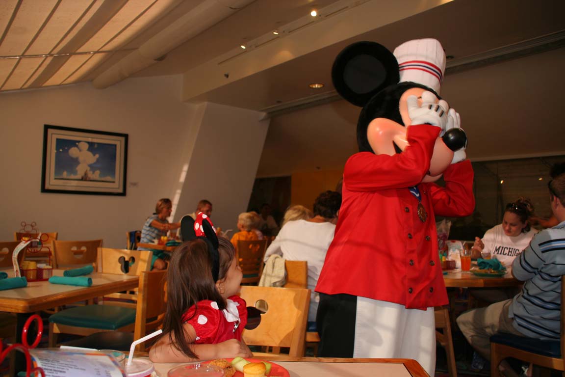 Mickey's in love. (Shot 2)
