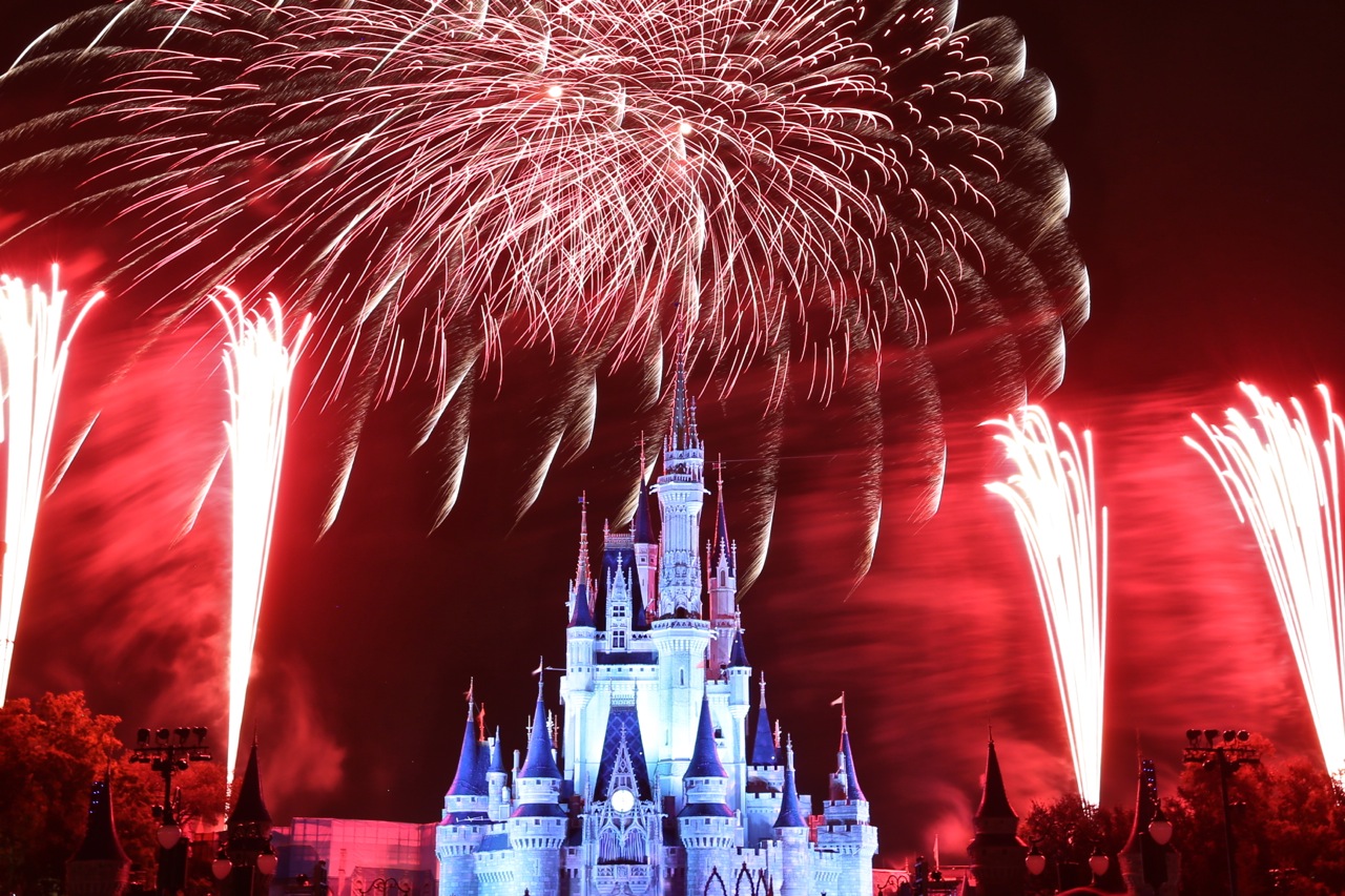 Mickeys-Very-Merry-Christmas-Party-2015-204