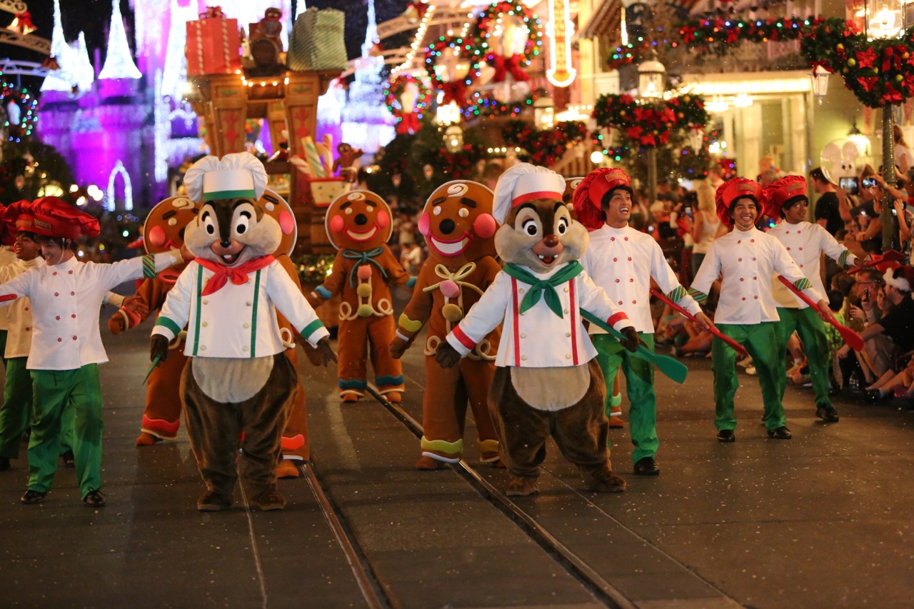Mickeys-Very-Merry-Christmas-Party-2015-221