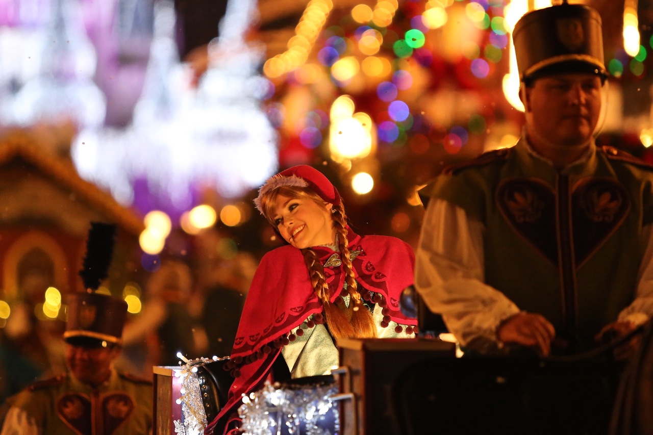 Mickeys-Very-Merry-Christmas-Party-2015-227