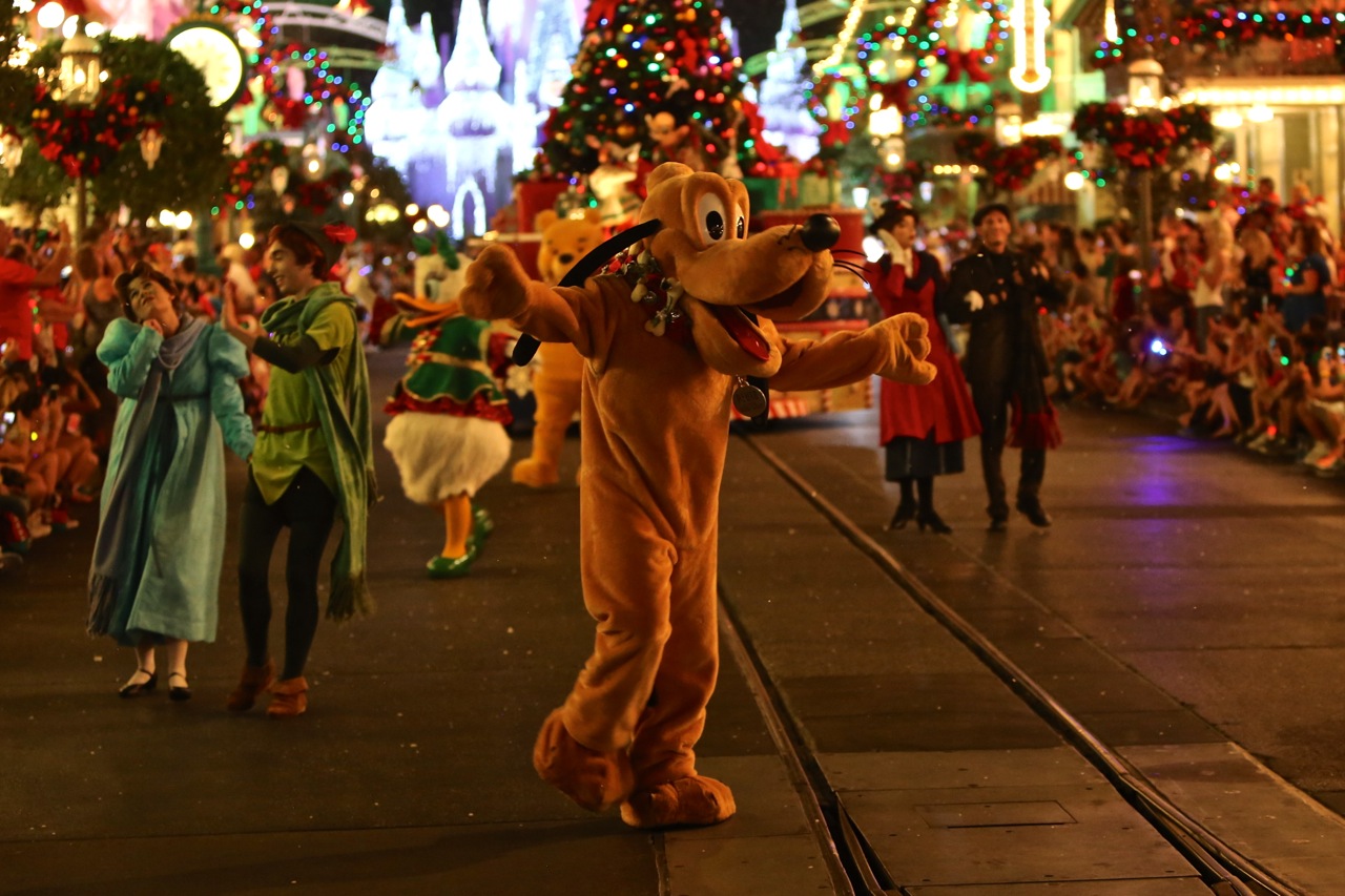 Mickeys-Very-Merry-Christmas-Party-2015-230