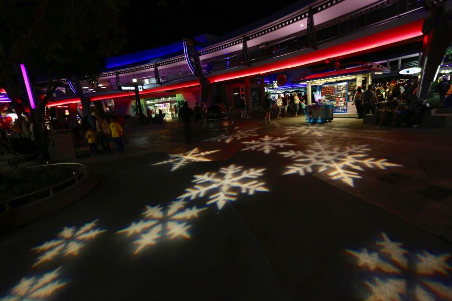 Mickeys-very-merry-christmas-party-2016-021