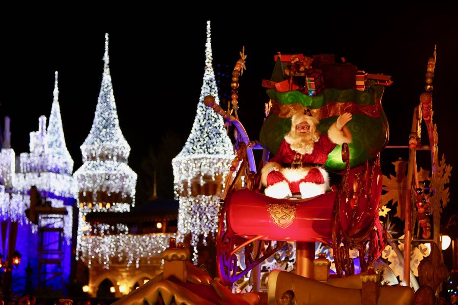 Mickeys-very-merry-christmas-party-2016-024