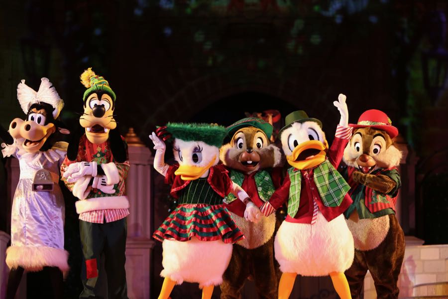 Mickeys-very-merry-christmas-party-2016-049