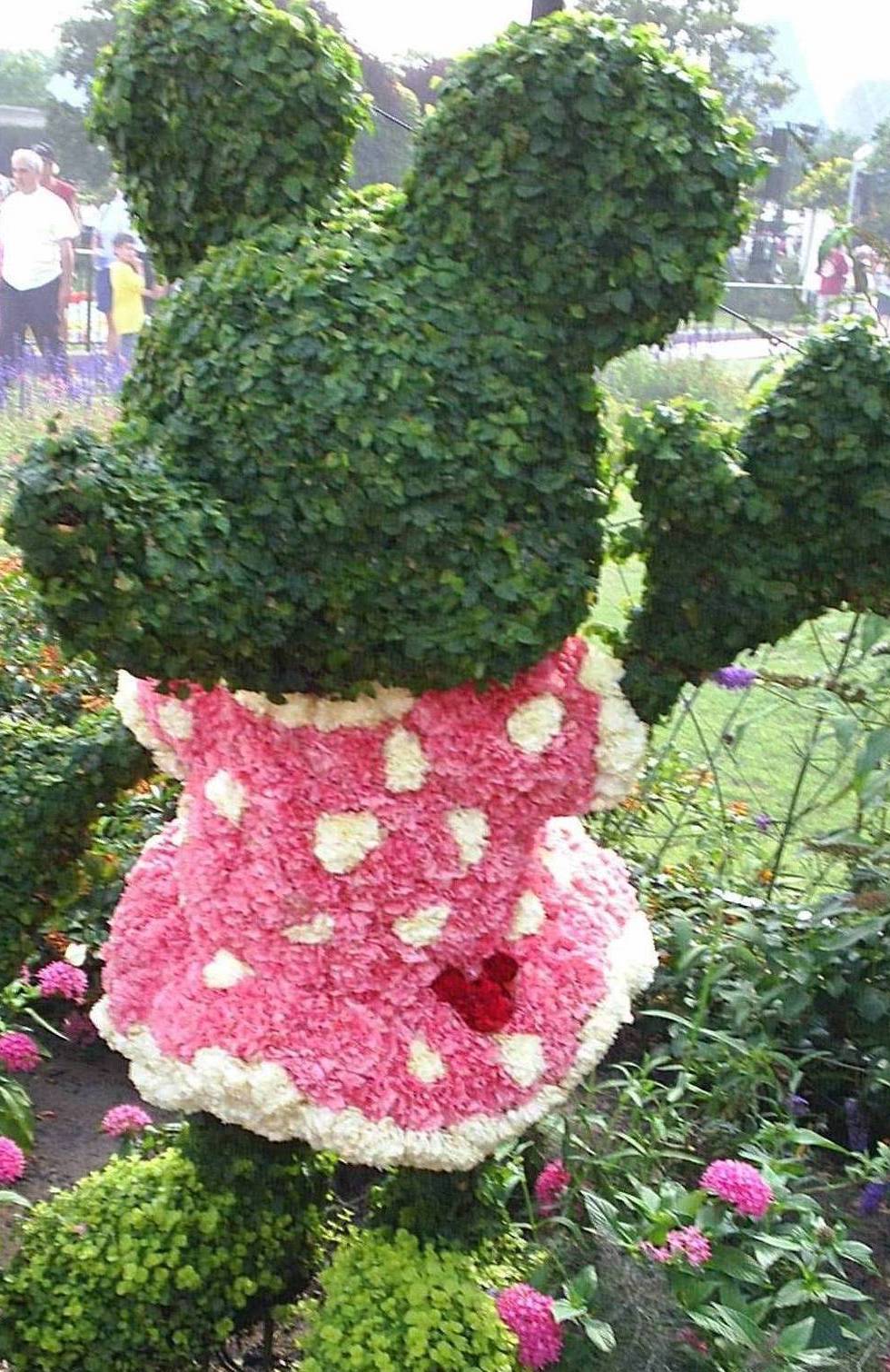 Minnie and 'hidden' Mickey
