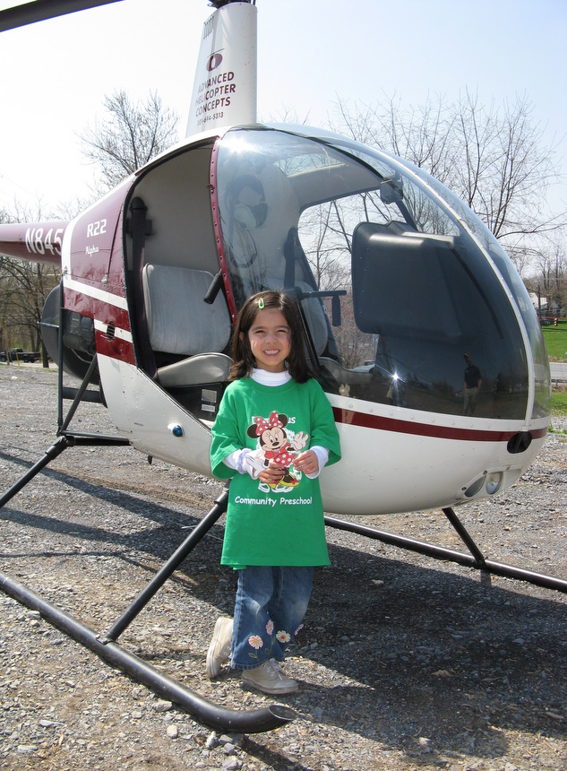Minnie and the Helicopter